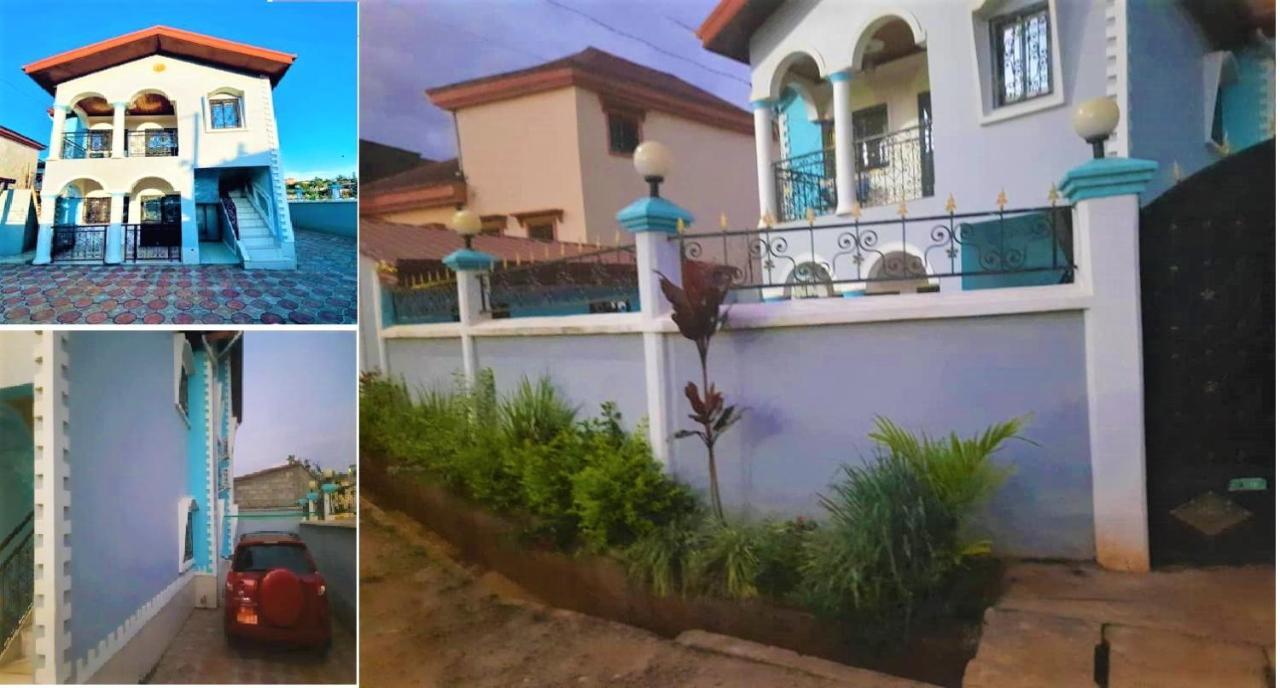 Apparts meublés Tigson Yaoundé Esterno foto